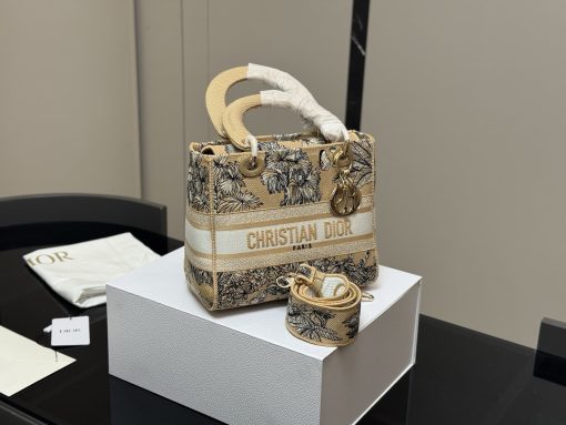 DIOR Lady bag