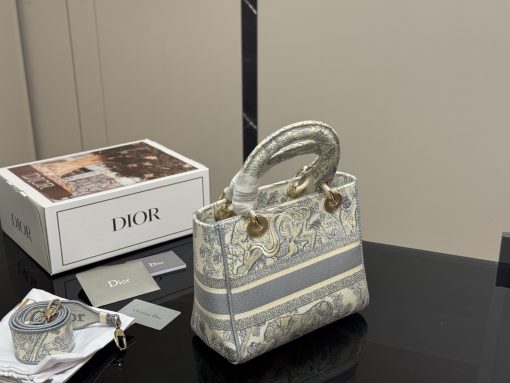 DIOR Lady bag - Image 3