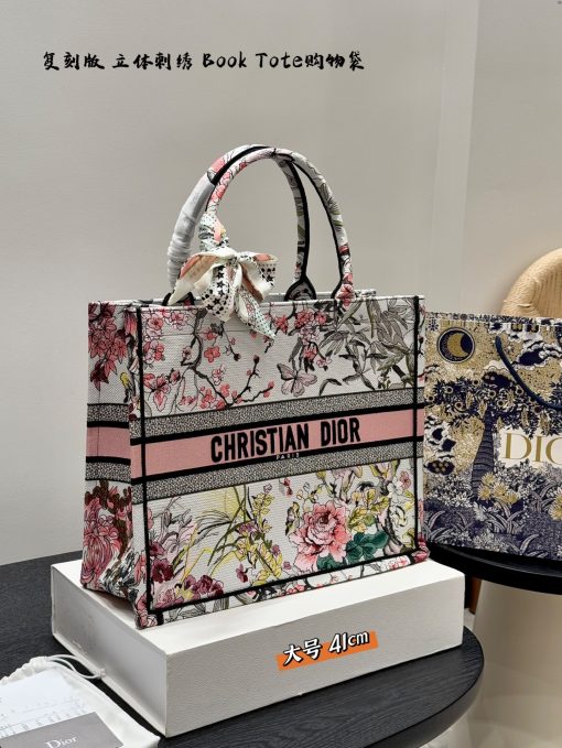 DIOR tote bag