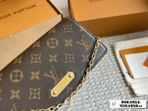 LV WALLET ON CHAIN LILY - Image 3