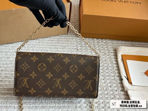LV WALLET ON CHAIN LILY - Image 5