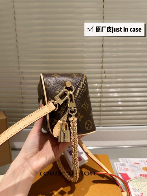 LV JUST IN CASE - Image 8