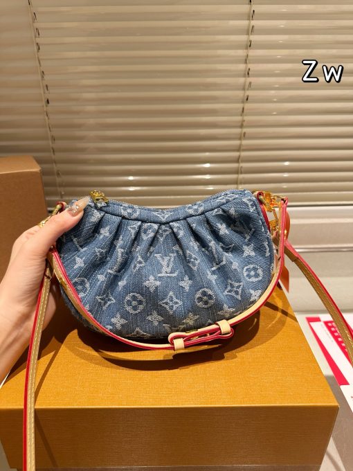 LV valley denim bag - Image 4