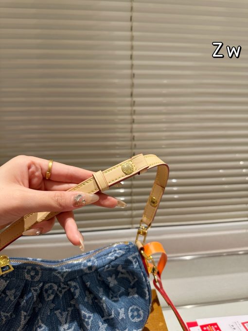 LV valley denim bag - Image 7