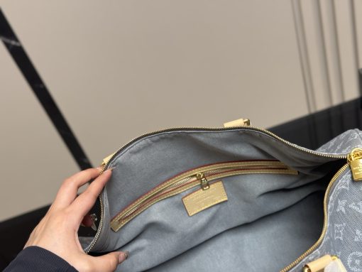 LV Keepall travel bag - Image 5