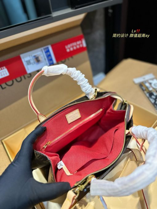 LV FLEUR TOTE handbag - Image 10