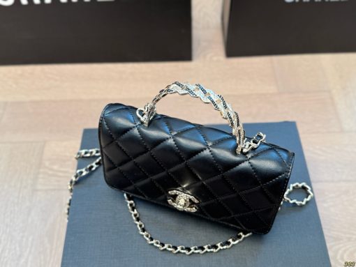 Chanelwoc handle bag - Image 3