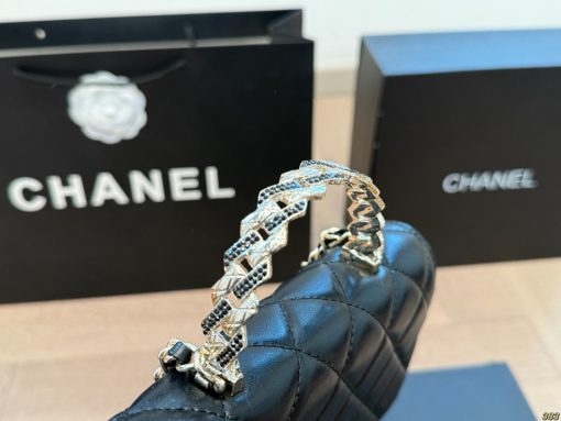 Chanelwoc handle bag - Image 5