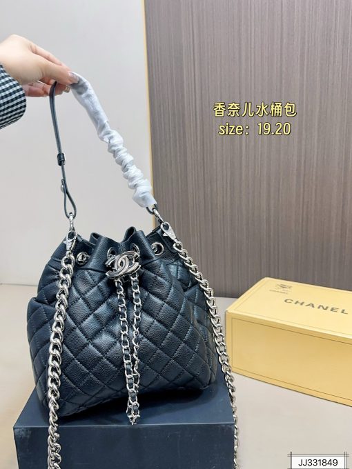 Chanel bucket bag - Image 8