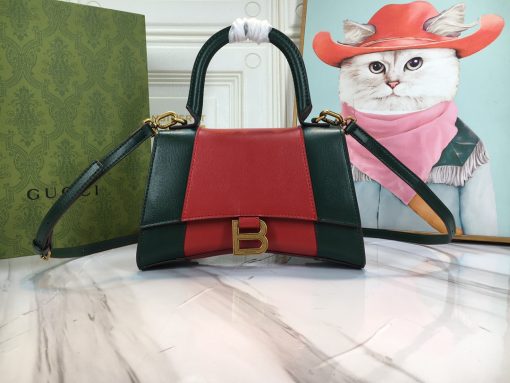 GUCCI hourglass bag