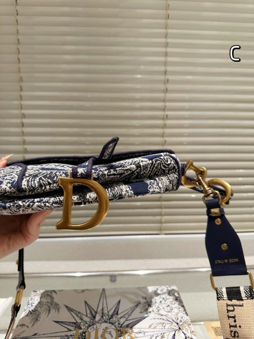 Dior saddle bag - Image 8