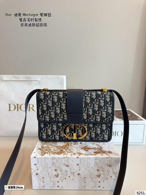 Dior Montaigne bag - Image 8