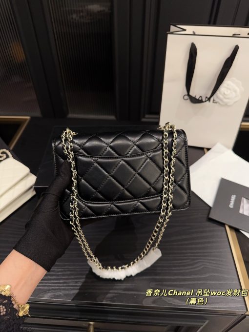 Chanel pendant woc bag - Image 4
