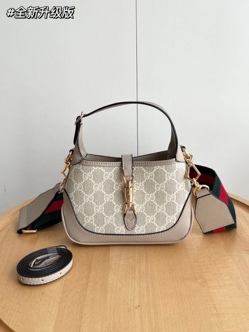 Gucci crossbody bag