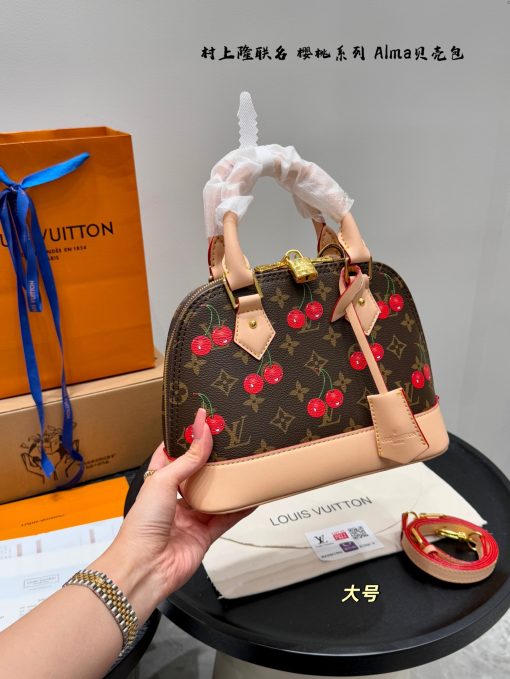 LV shell bag - Image 7