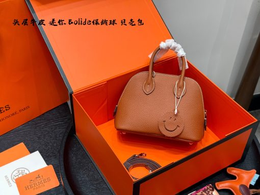 HERMES shell bag