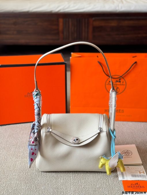 HERMES Lindy bag - Image 8