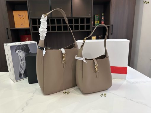 YSL bucket bag - Image 5