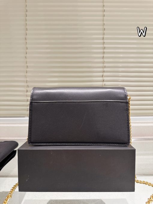 YSL envelope bag - Image 9